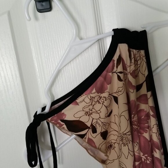 Top - Picture 3 of 7